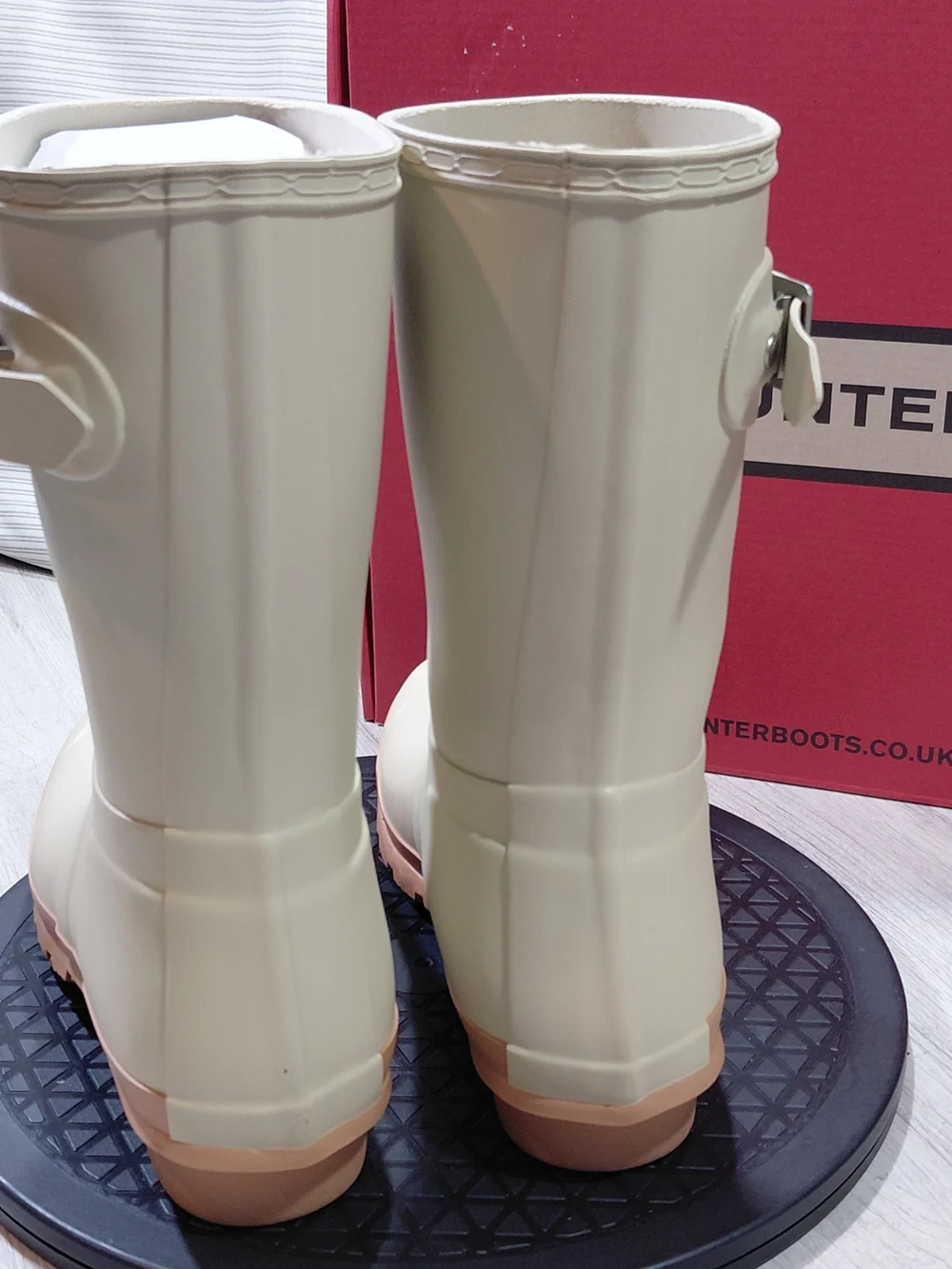 NEW Hunter Women Original Short 100% Waterproof Rubber Rain Boots Biscuit Tan W7